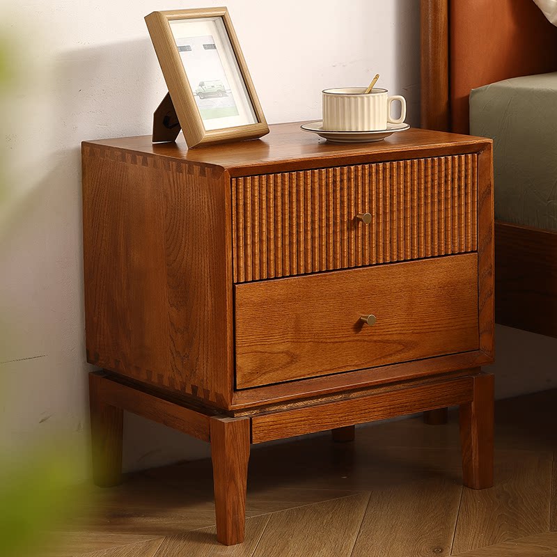 Прикроватные тумбочки из масси – обзор и цена Solid Wood Nightstand 2 Drawers
