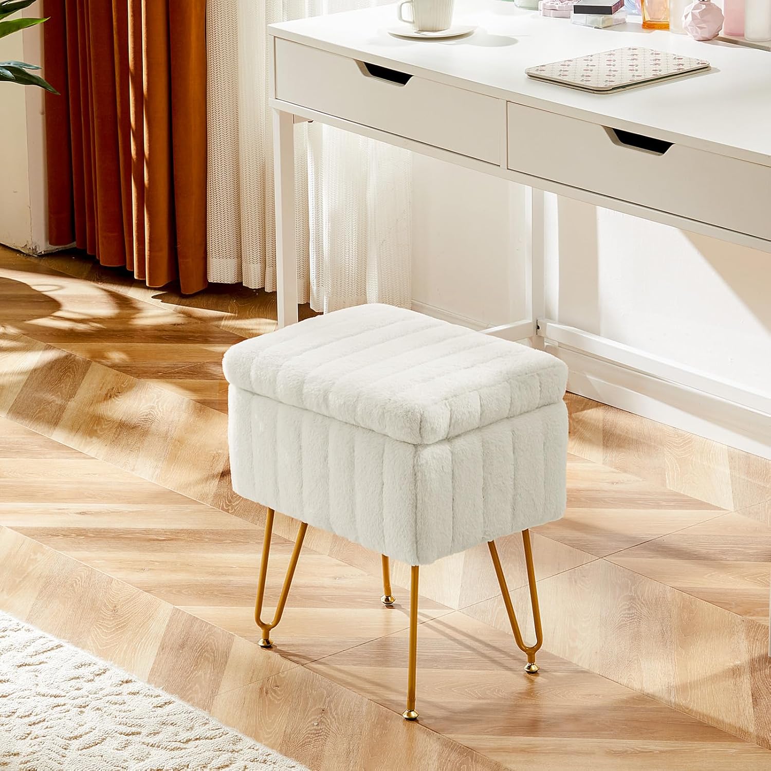 Белый пуфик для хранения вещей – обзор и цена Bedroom Furniture