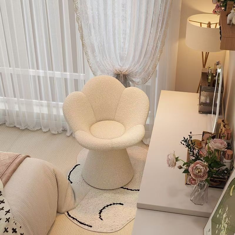 # Вращающийся стул для макияжа – обзор и цена Bedroom Furniture